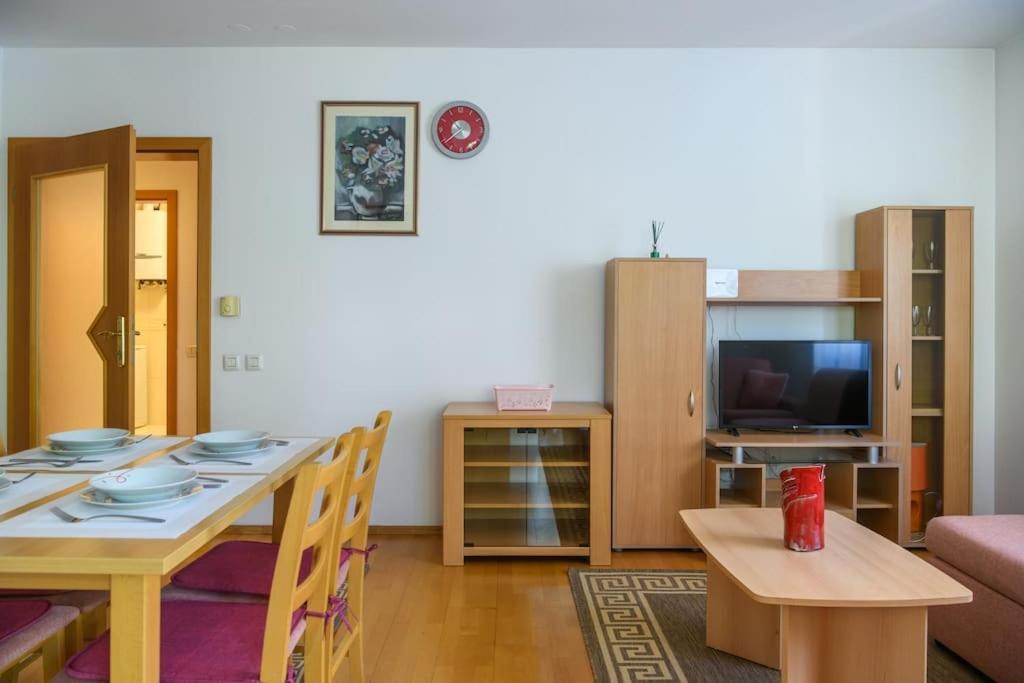 Apartment Sunce Пула Екстер'єр фото
