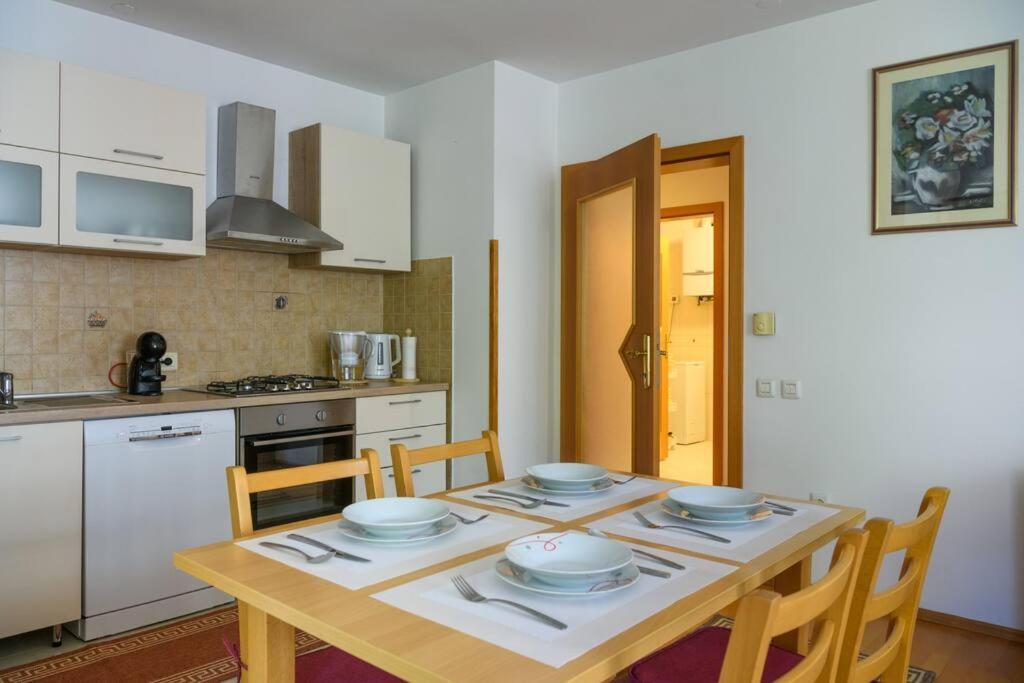 Apartment Sunce Пула Екстер'єр фото